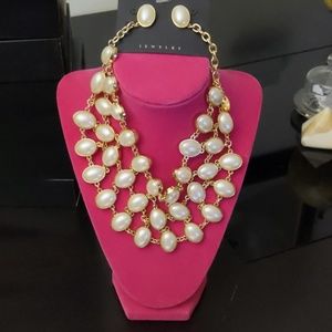 Necklace & Earring Set